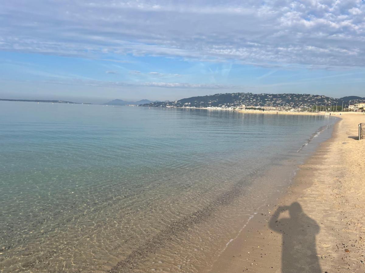 Grand Studio 7 Minutes De La Plage Et Climatise Sur Juan Les Pins Antibes Ngoại thất bức ảnh